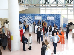 2025-12-01 11-54-35.jpeg